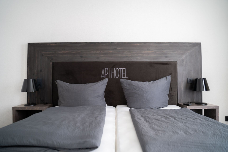 Bedroom 4, AP Hotel Mannheim Viernheim, Bergstraße
