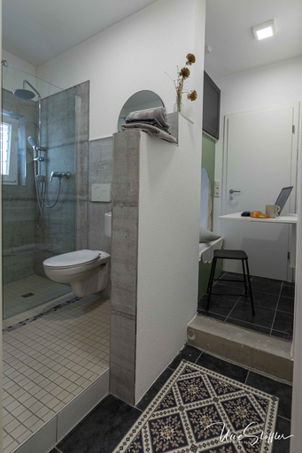 Bathroom 5, Sali Homes - GaesteHaus Lamm Obersulm, Heilbronn
