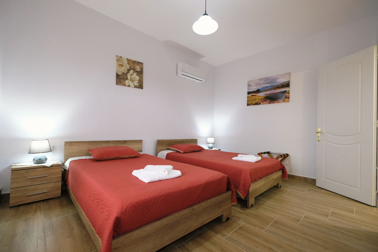 Bedroom 2, Fergani Apartments, North Aegean