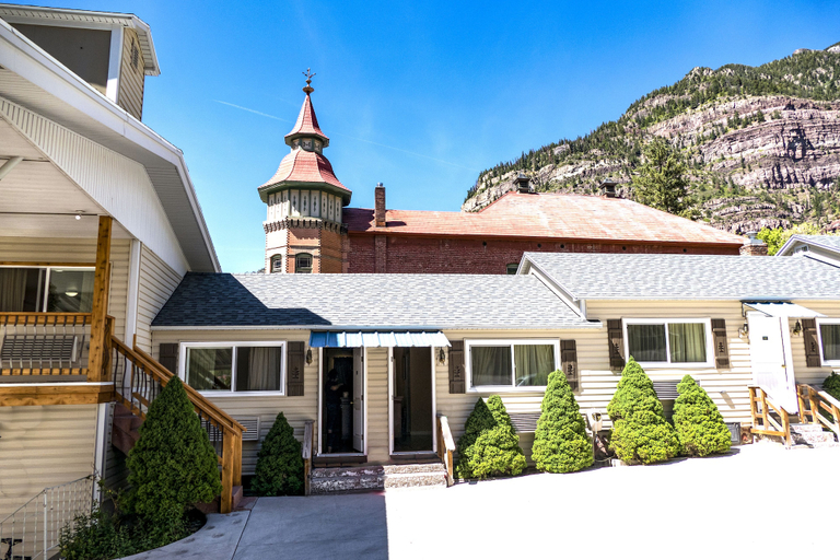 Exterior & Views 2, Abram Inn & Suites, Ouray