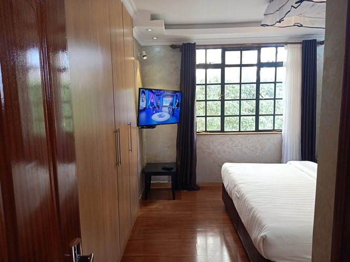 Bedroom 3, Fourways Junction VIP Suite, Roysambu