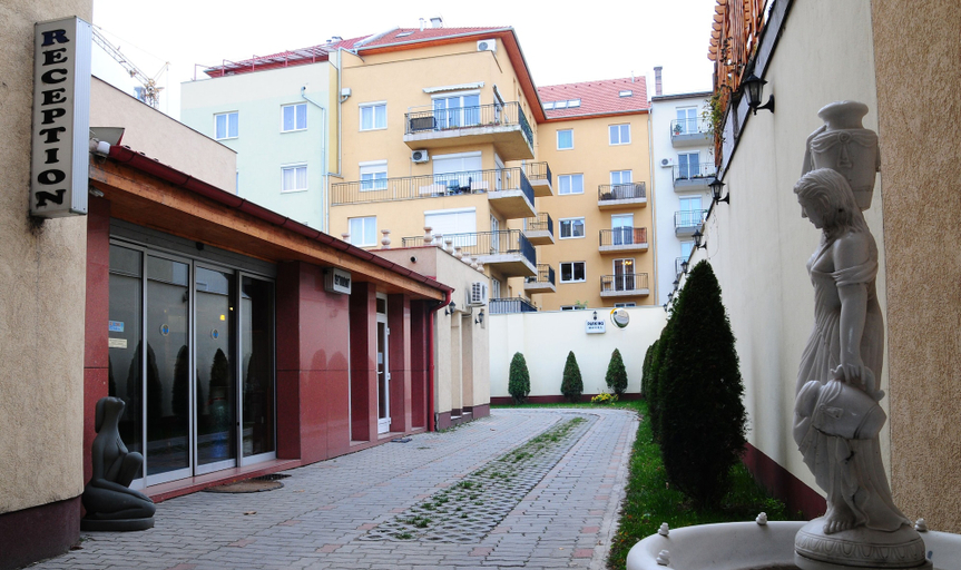 Exterior & Views 2, Chesscom Hotel, Budapesti