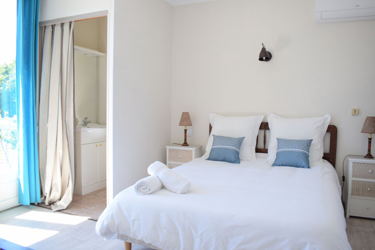 Bedroom 2, Source de la Vallée, Corrèze