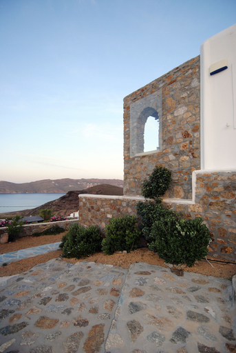 Others 5, Sea Breeze Panormos, South Aegean