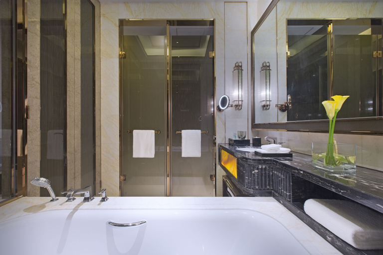 Bathroom 4, Wanda Vista Lanzhou, Lanzhou