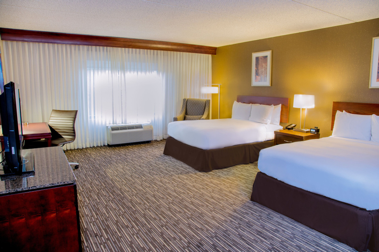 Bedroom 3, DoubleTree by Hilton Las Vegas Airport, Clark