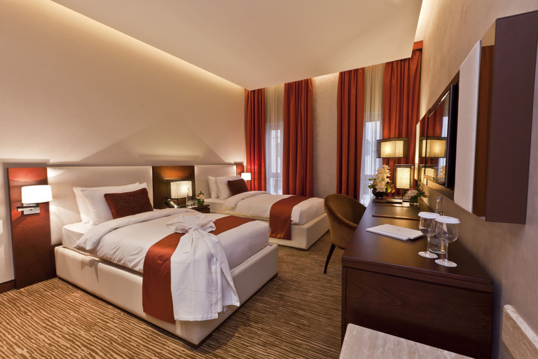 Bedroom 3, Zubarah Hotel, Doha