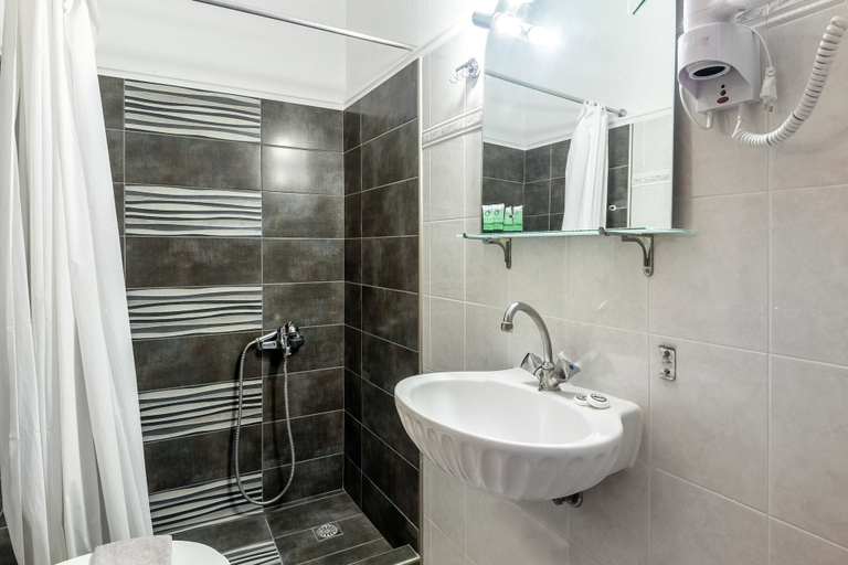Bathroom 4, San Giorgio Villa, Thessaly