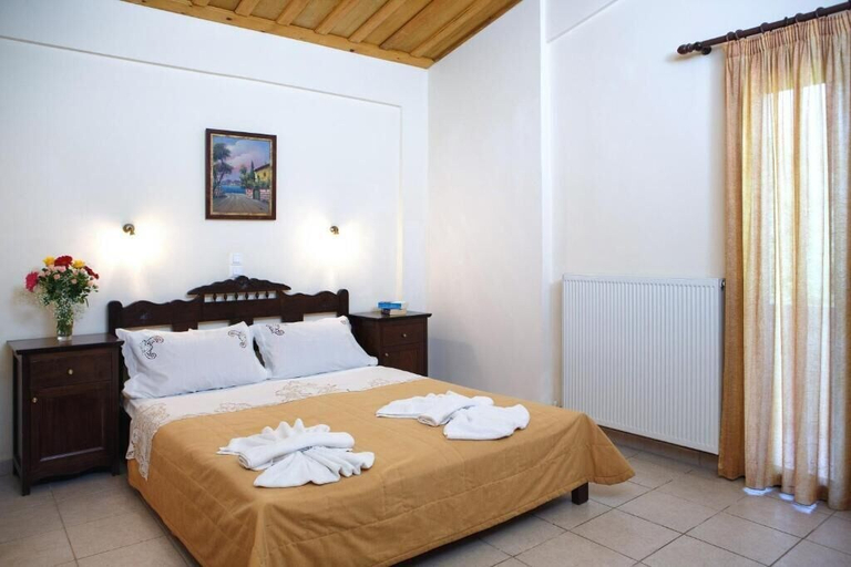 Bedroom 3, Aposperitis Traditional Guesthouse, Crete