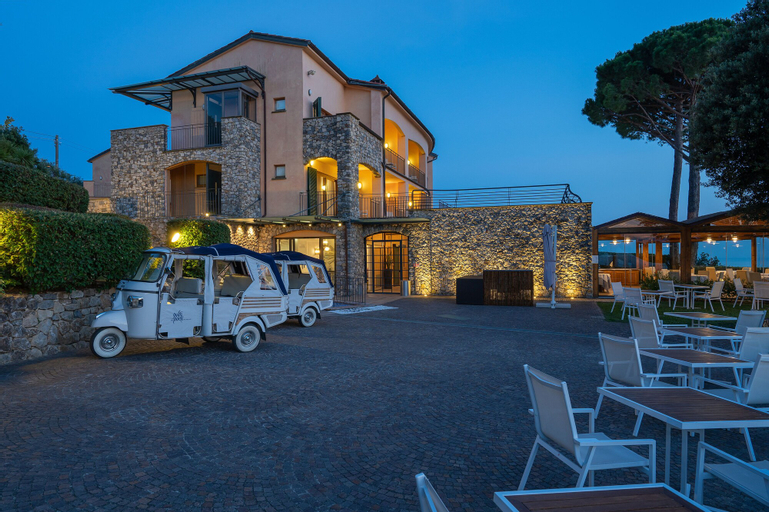 Exterior & Views 2, Golfo dei Poeti Relais & Spa, La Spezia