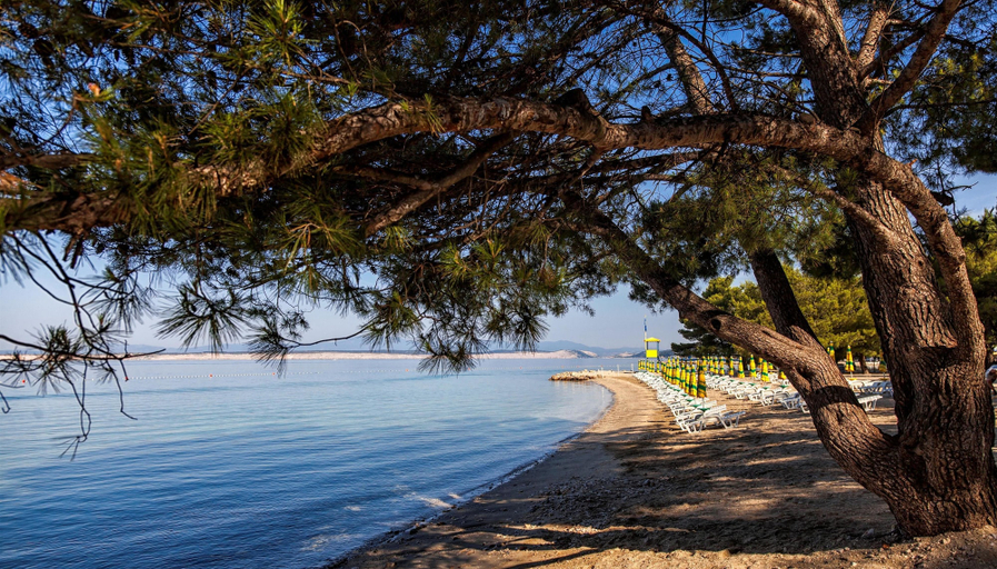 Others 5, Hotel Zagreb, Crikvenica