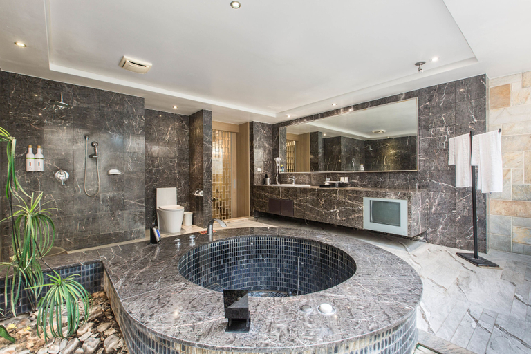 Sport & Beauty 5, Feng Cai Motel, Changhua