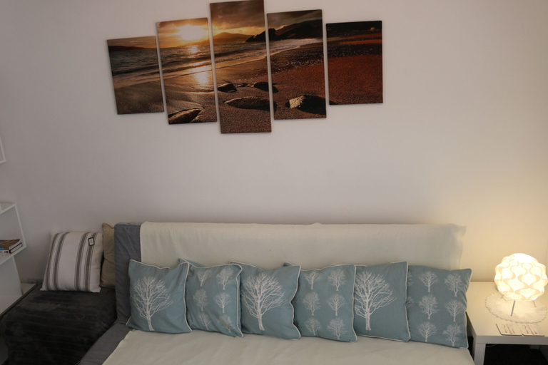 Bedroom 5, Luxury Victorian Garden Apartment, Bristol