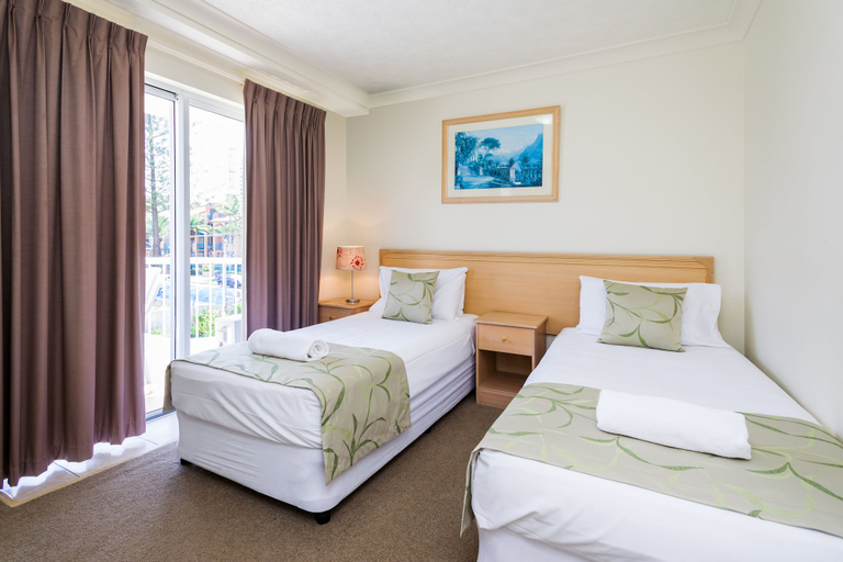 Bedroom 4, The Ritz Resort, Gold Coast