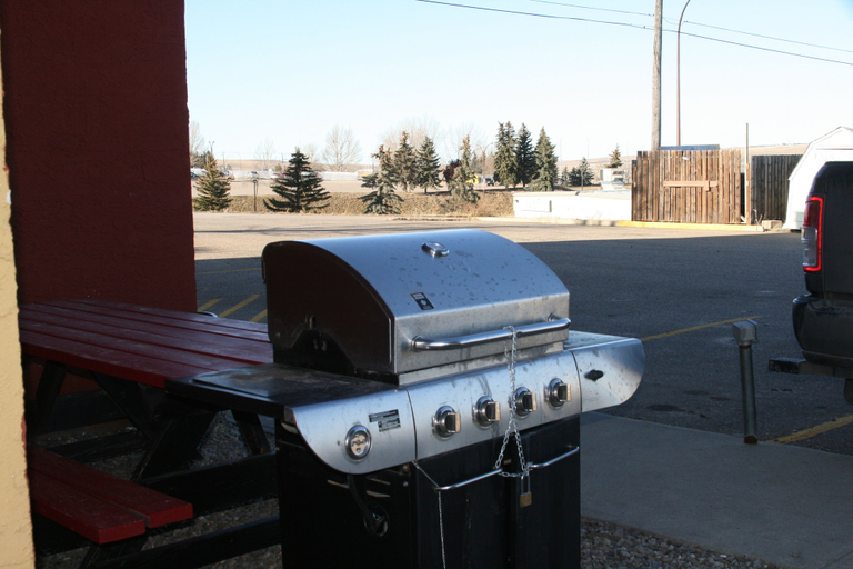 Others 5, Super 8 By Wyndham Swift Current, Division No. 8