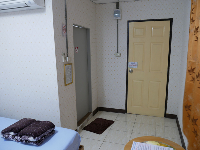 Bedroom 3, Rachanee Guesthouse, Muang Khon Kaen