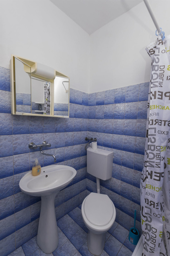 Bathroom 5, Apartment and Room Ivica, Vodice