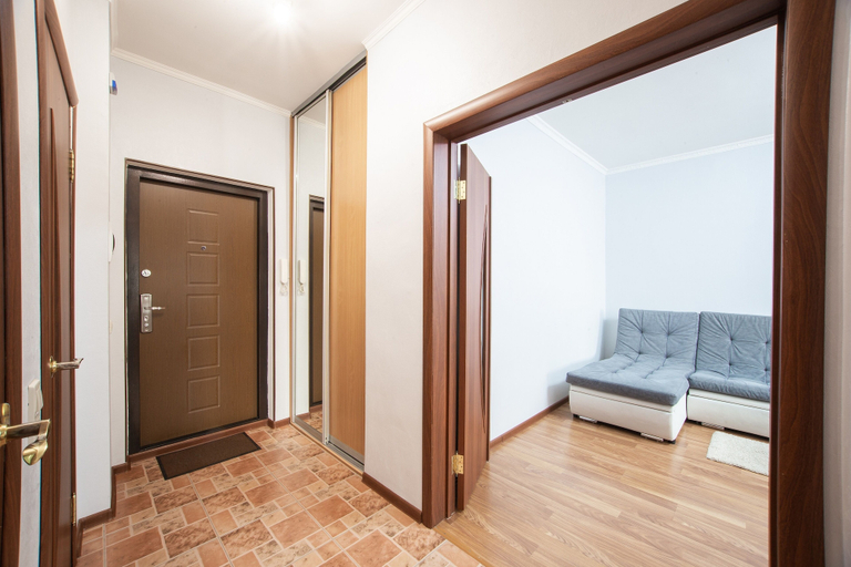 Bedroom, Apartment on Aviatorov 25, Krasnoyarsk