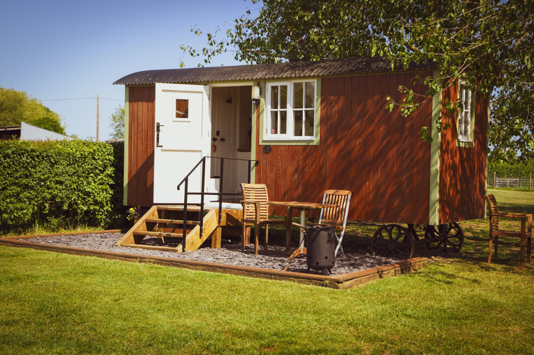 Exterior & Views 2, Dawn Chorus Holidays, Suffolk