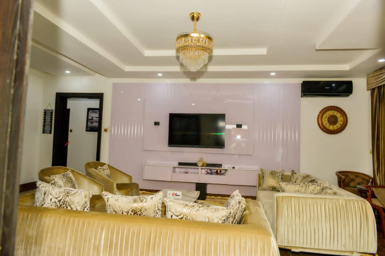 Others 4, Motraf Court, AbujaMun