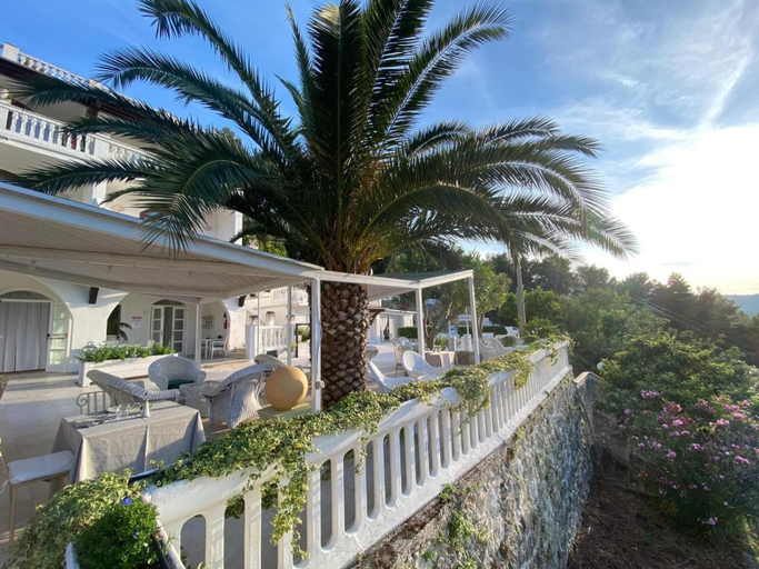 Exterior & Views 2, La Locanda della Castellana, Foggia