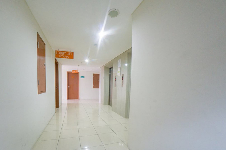 Others 4, RedDoorz Apartment near Bundaran Satelit Surabaya, Surabaya