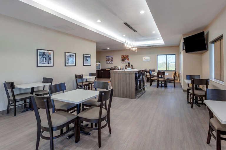 Food & Drinks 5, Sleep Inn & Suites Waller, Houston