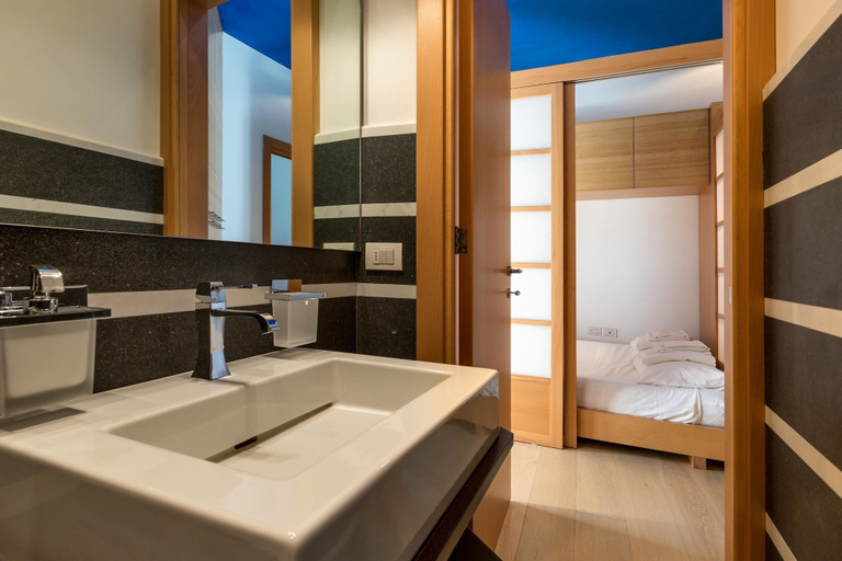 Bathroom 4, La Casa di Clarissa, Lecce