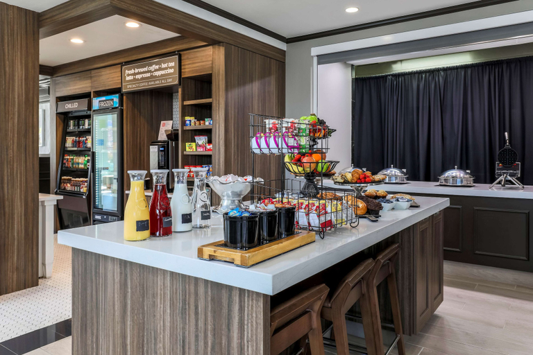 Food & Drinks 5, Hilton Garden Inn Tulsa South, Tulsa
