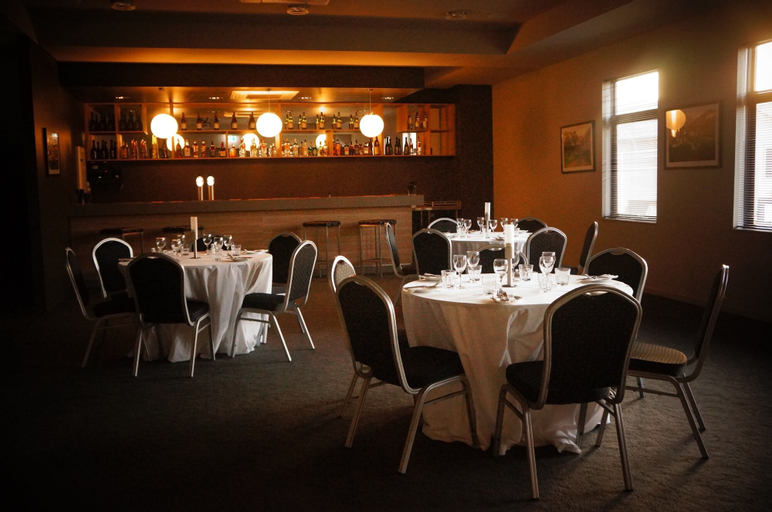 Food & Drinks 5, Spinifex Hotel, Derby-West Kimberley