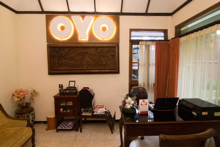Public Area 2, OYO 261 Sasono Putro Guest House, Sleman