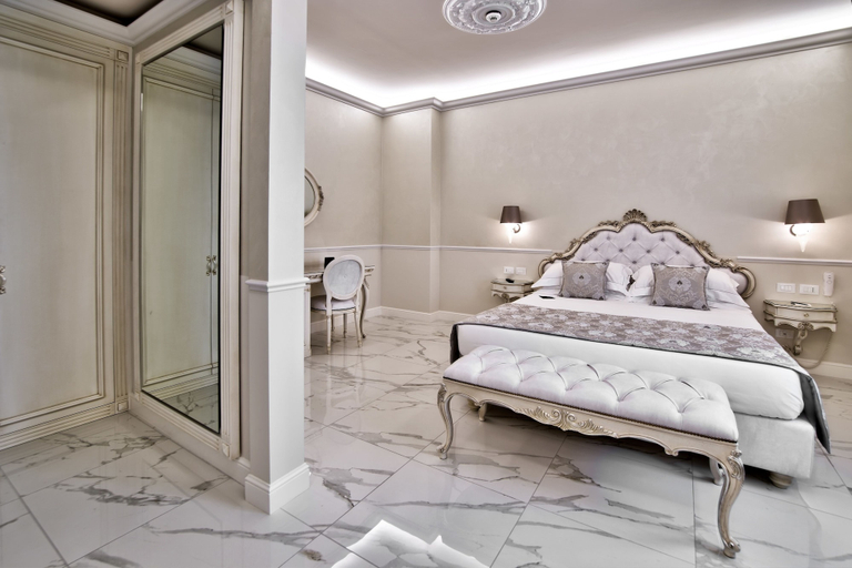 Bedroom 4, The Moon Boutique Hotel & Spa, Florence