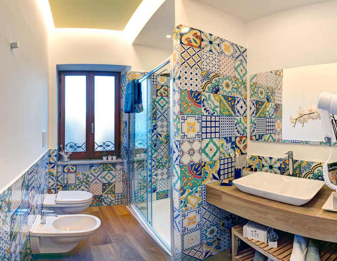 Bathroom 5, Cuore di Sorrento Suites, Napoli