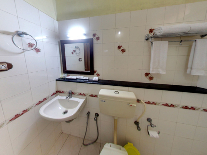 Bathroom 5, Jasmine Palace, Thiruvananthapuram