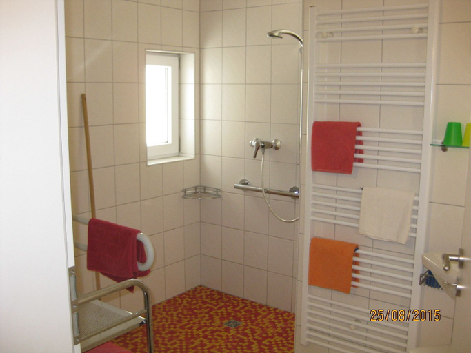 Bathroom 2, Ferienwohnung Schwahn, Sigmaringen