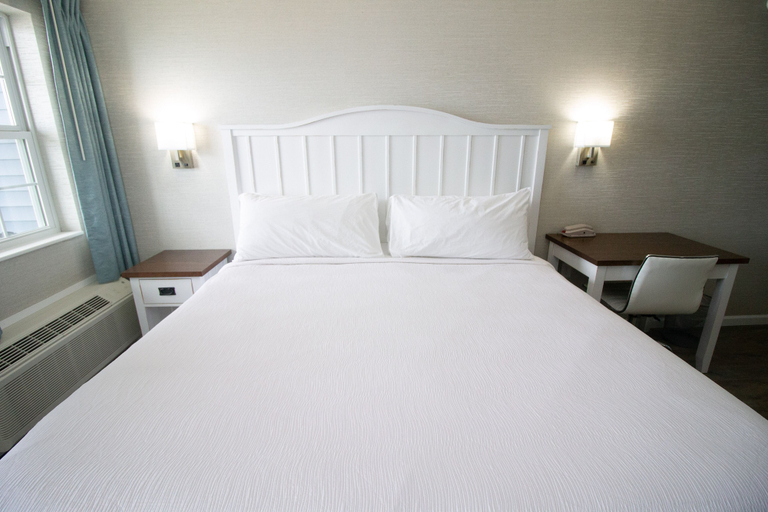 Bedroom 2, The Baywatch Resort, Grand Traverse