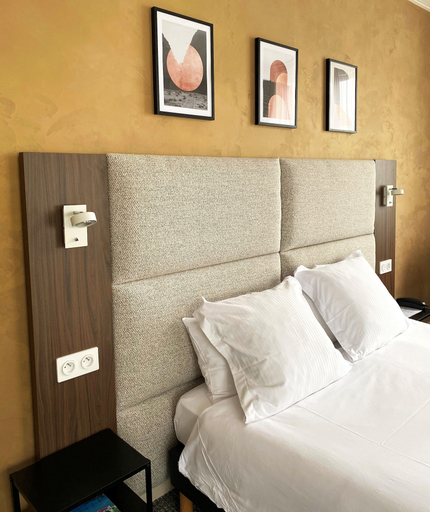 Bedroom 3, Hôtel des Eaux, Savoie