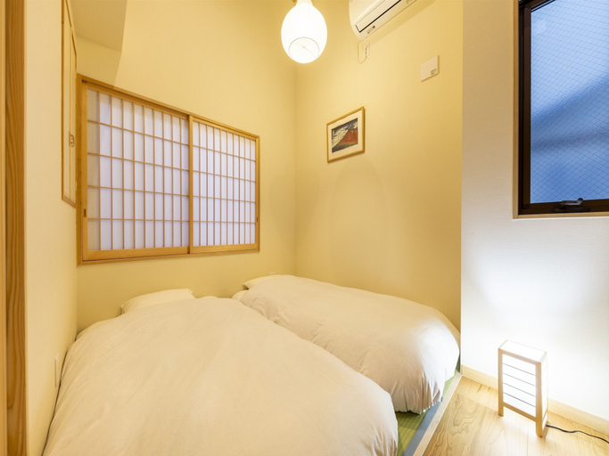 Bedroom 3, Yadoya Iroha, Taitō