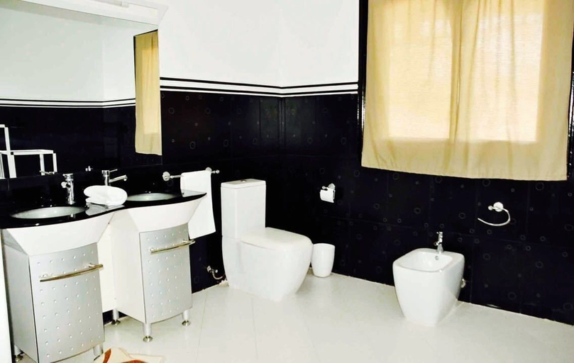 Bathroom 3, Villa Chrifia, Marrakech
