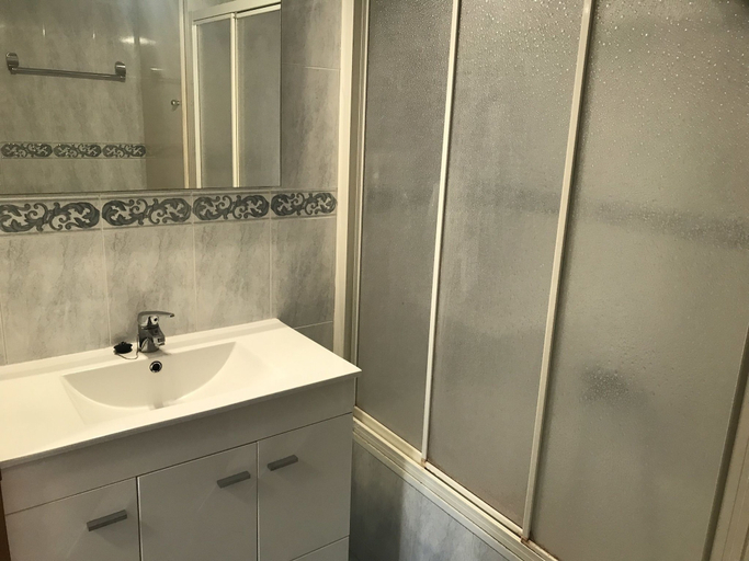 Bathroom 4, Apartamento Catalunya B-5, Girona