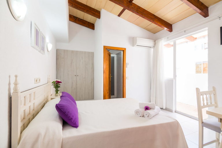 Bedroom 5, Garau Petit Hotel, Baleares