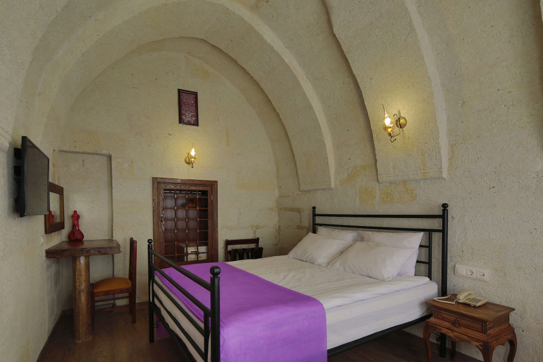 Bedroom 5, Jacob's Cave Suites, Nevşehir