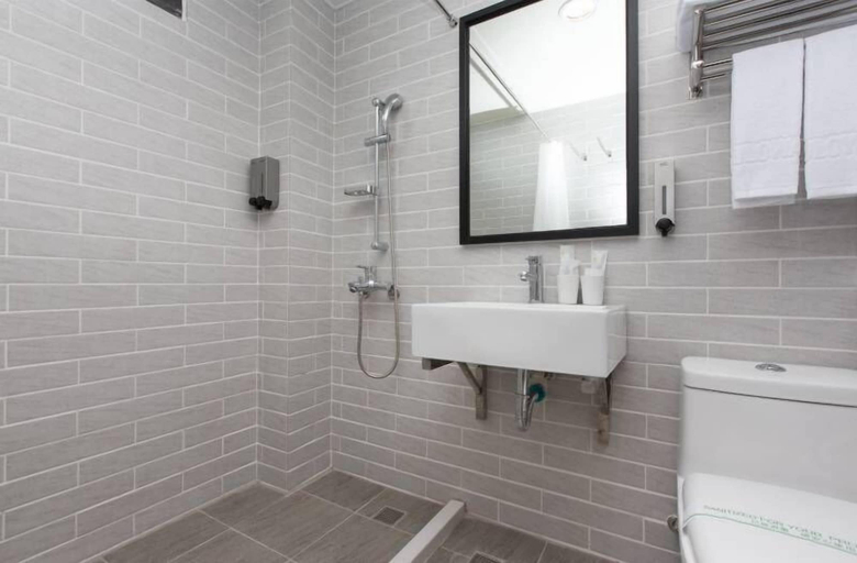 Bathroom 5, Bulowan Hotel, Hualien
