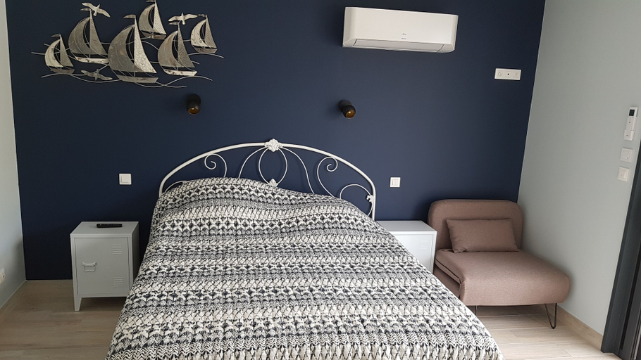 Bedroom 3, Alolival, Charente-Maritime