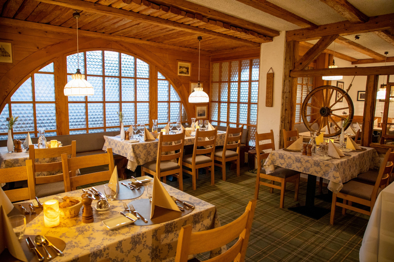 Food & Drinks 5, Alpenlodge Val Gronda, Surselva