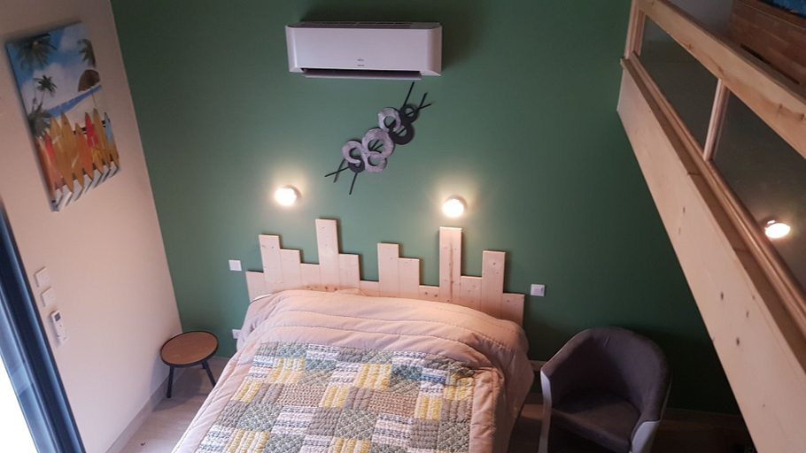 Bedroom 5, Alolival, Charente-Maritime