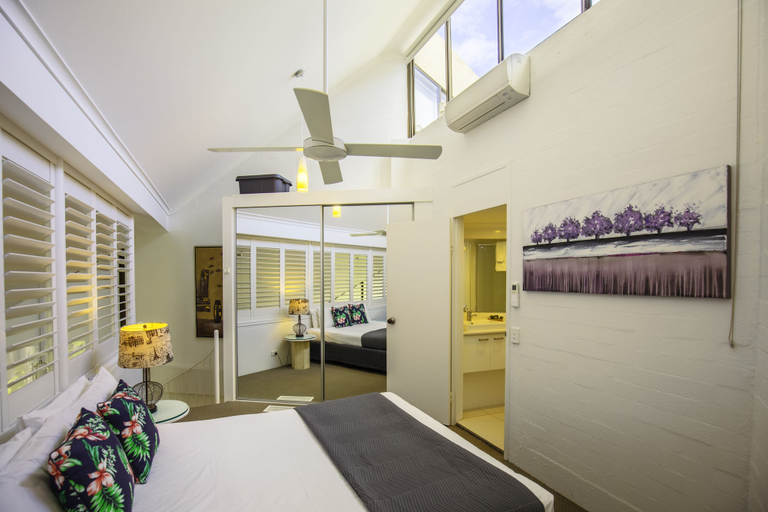 Bedroom 3, Ocean Breeze Resort, Noosa - Noosa-Noosaville