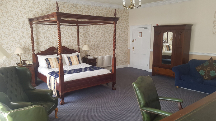 Bedroom 3, Haughton Hall, Shropshire