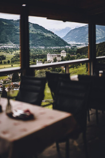 Food & Drinks 5, Hotel Garni Panorama Guggenbichl, Zell am See