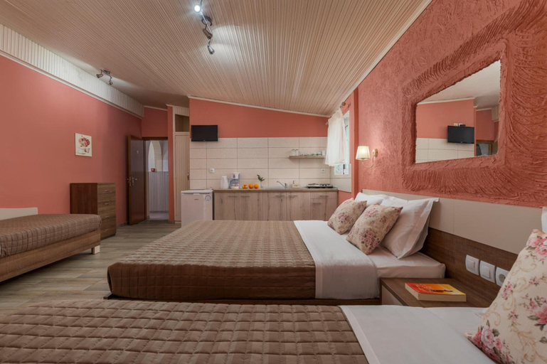 Bedroom 2, Ouzas Luxury Hotel, Central Macedonia
